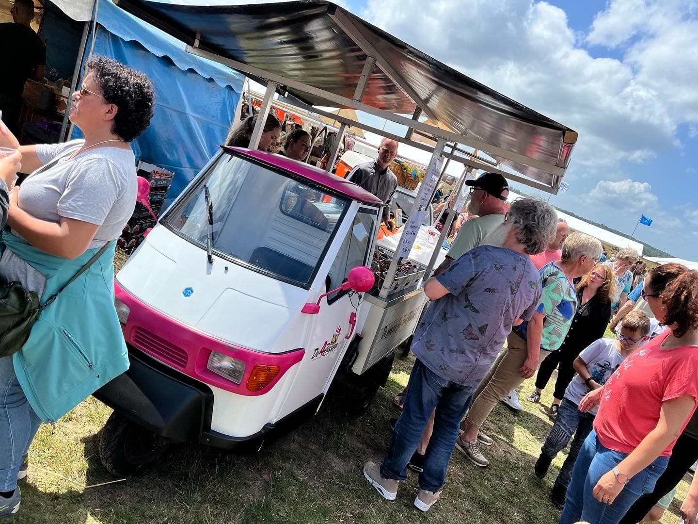 De foodtrucks van De4Zussen (foto 2)